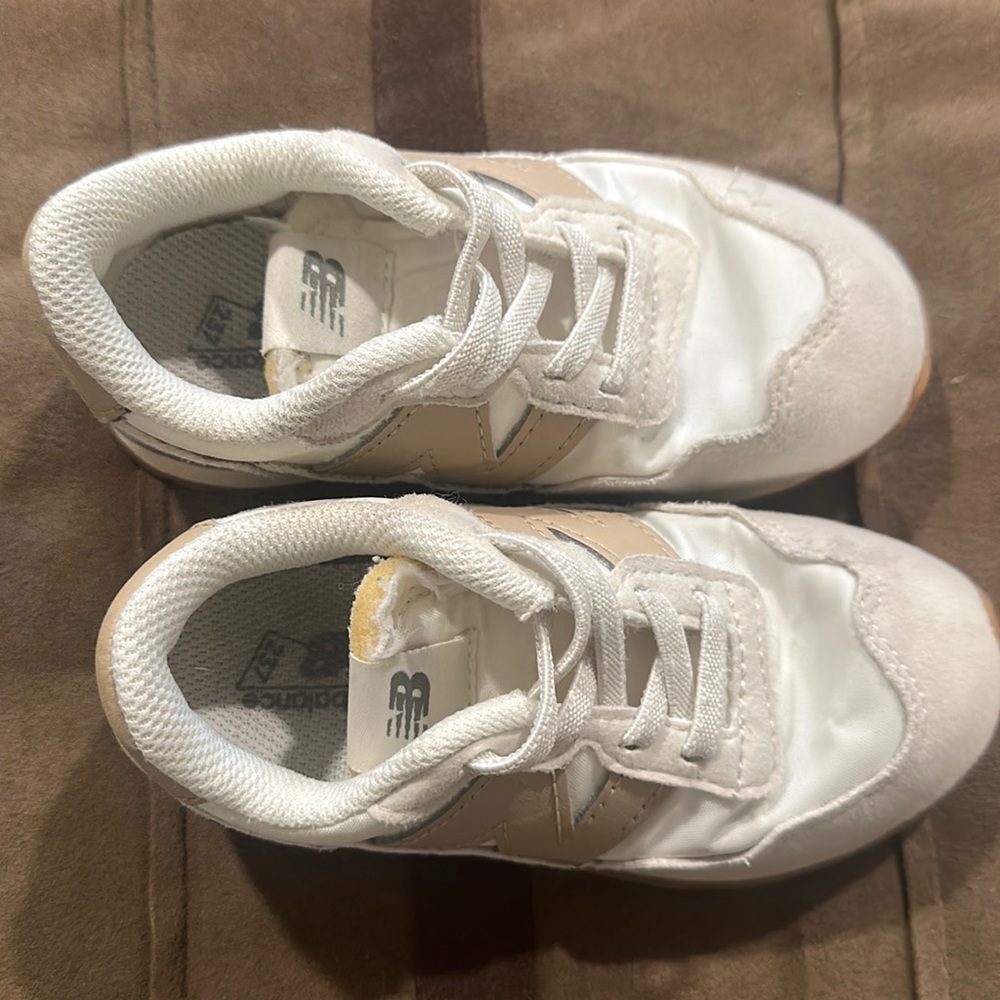 Size 9c Nude Palate New Balances